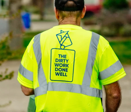 Apex Employee for Residential Garbage Service Eugene